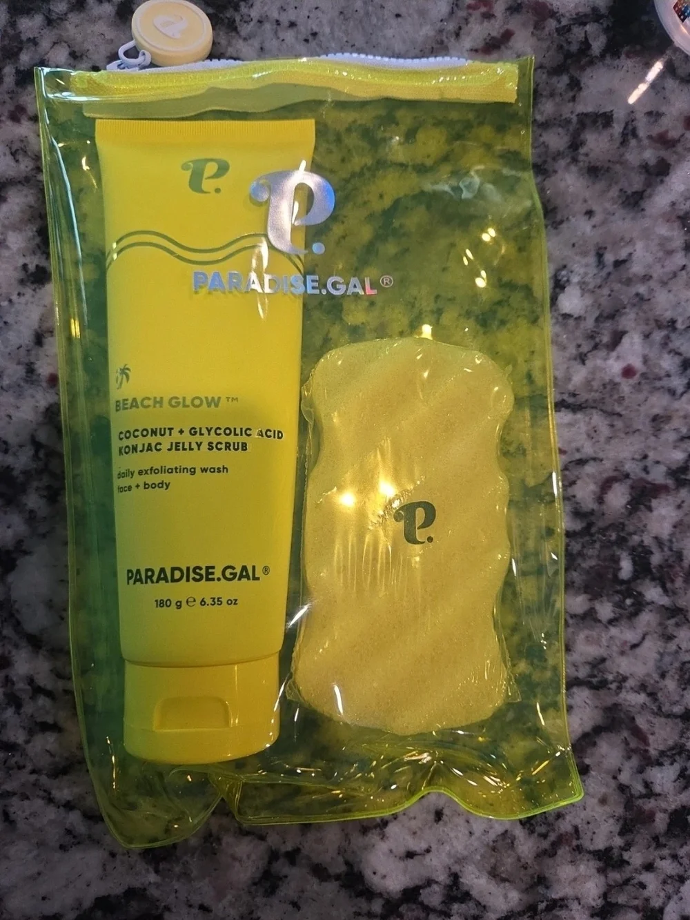 Paradise.GAL Beach Glow Coconut + Glycolic Acid Konjac Jelly Scrub Set